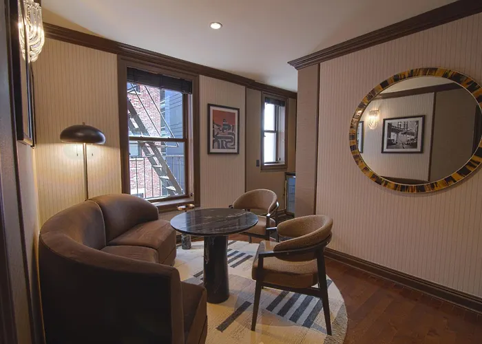 The Iroquois Times Square, A Small Luxury Hotel